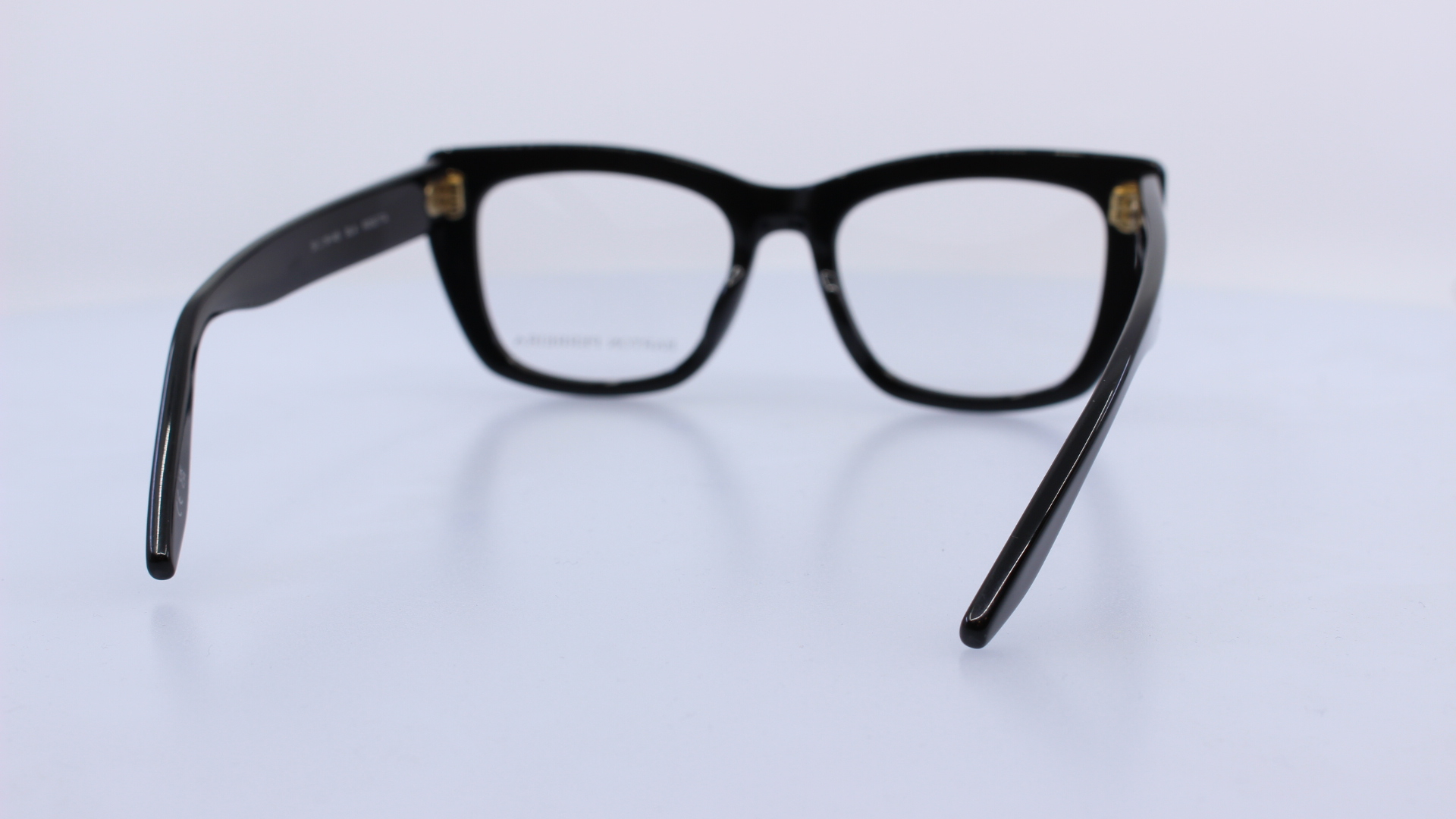 BARTON PERREIRA - FEKETE - LUCRETIA