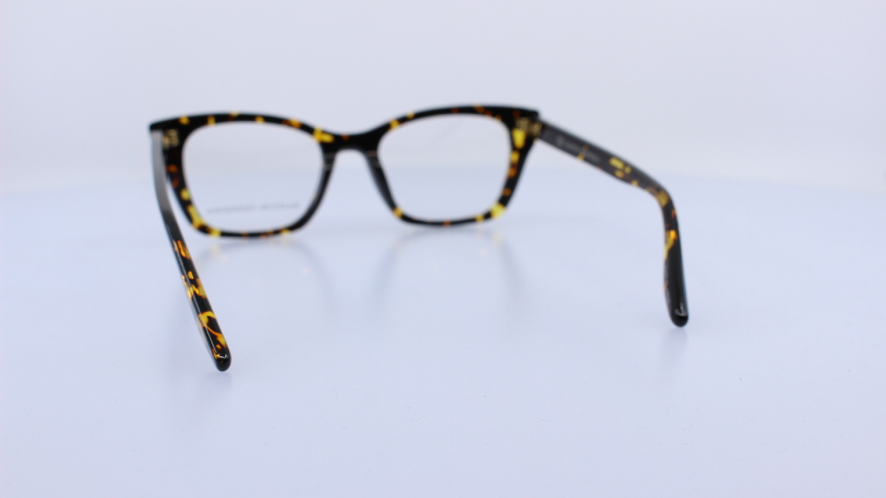 BARTON PERREIRA - SZÜRKE - LUCRETIA