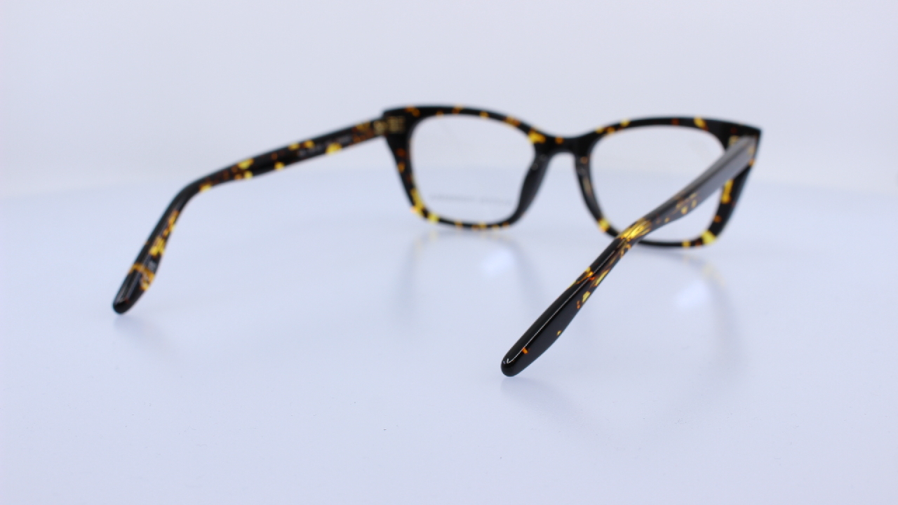 BARTON PERREIRA - SZÜRKE - LUCRETIA