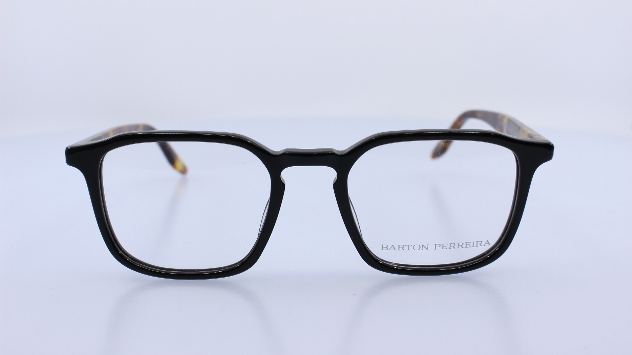 BARTON PERREIRA - SZÜRKE - DEMARCO