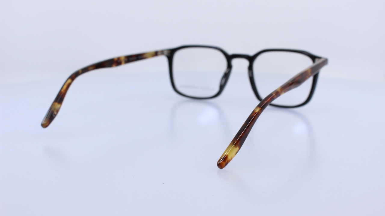 BARTON PERREIRA - SZÜRKE - DEMARCO