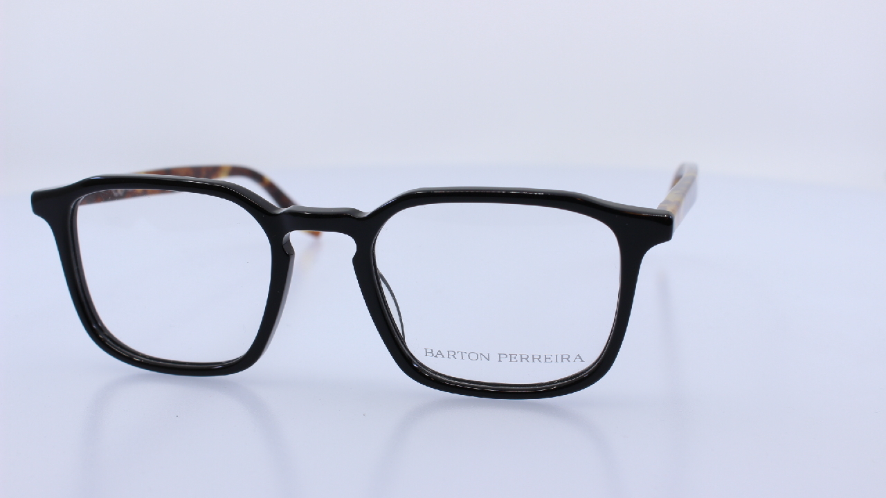 BARTON PERREIRA - SZÜRKE - DEMARCO