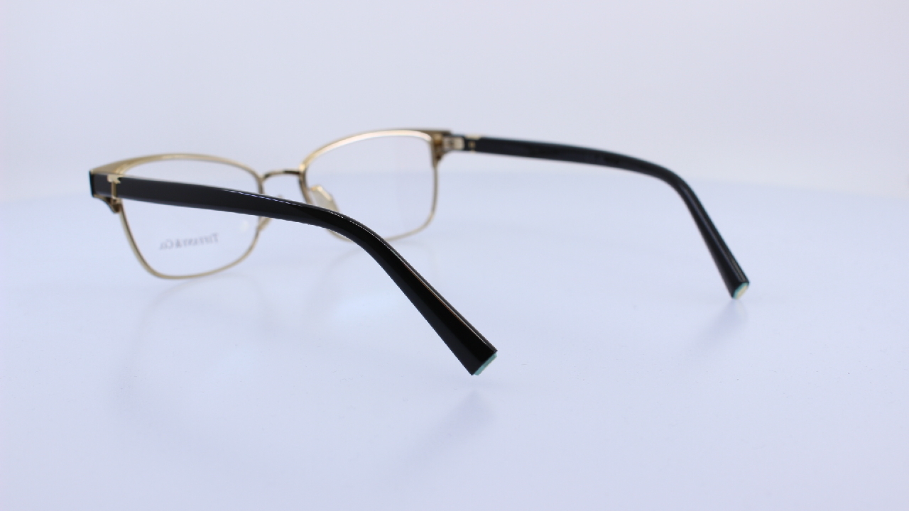 TIFFANY&CO - FEKETE - TF1168