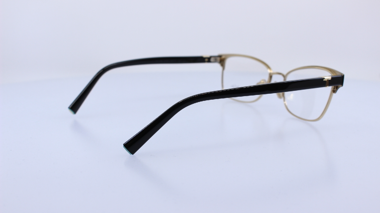 TIFFANY&CO - FEKETE - TF1168