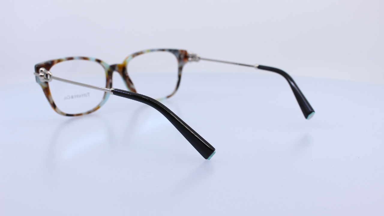 TIFFANY&CO - SZÍNES - TF2262