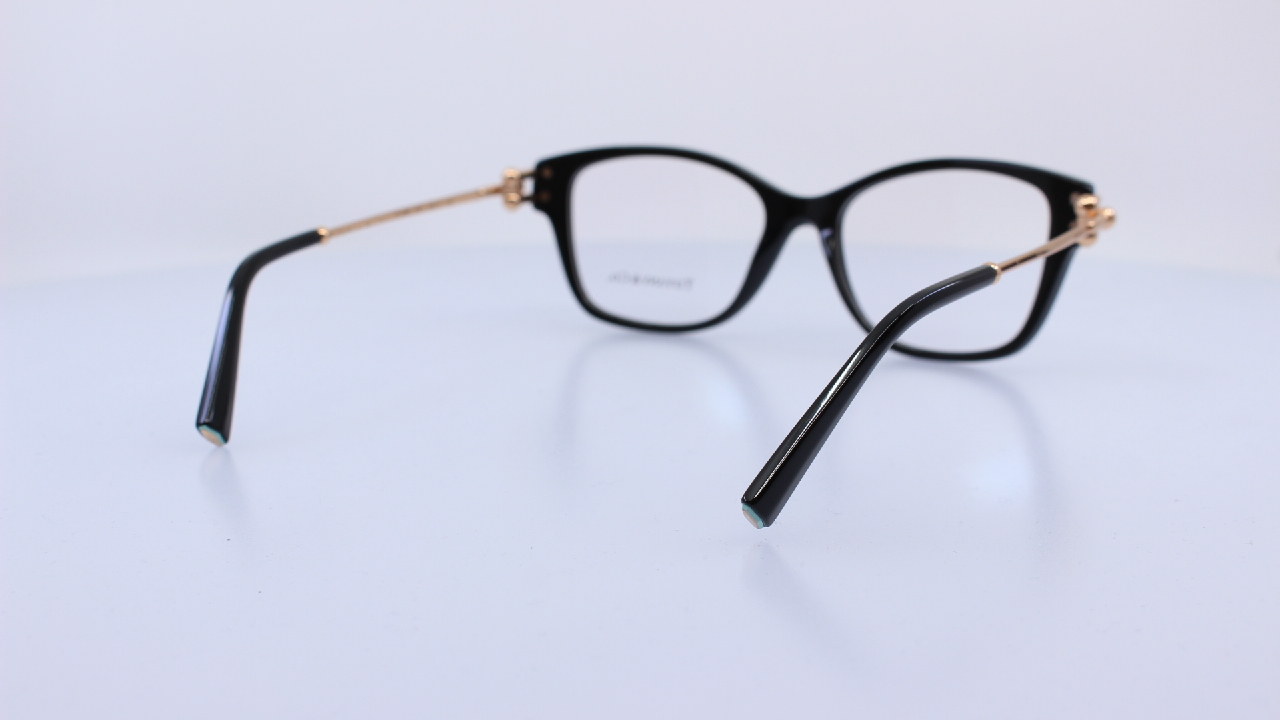 TIFFANY&CO - FEKETE - TF2266