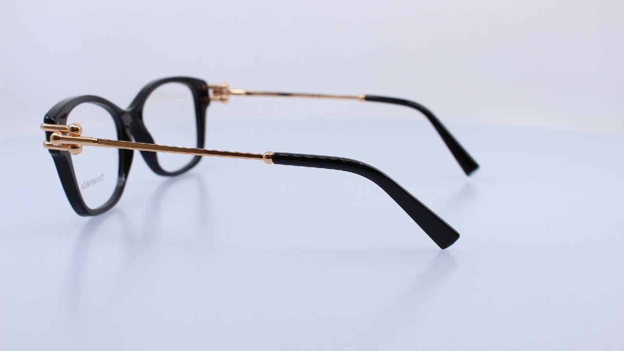 TIFFANY&CO - FEKETE - TF2266