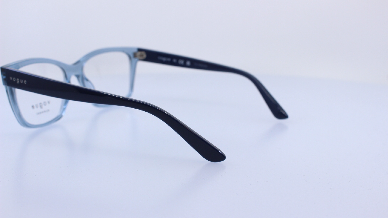 VOGUE - ARANY - VO4178