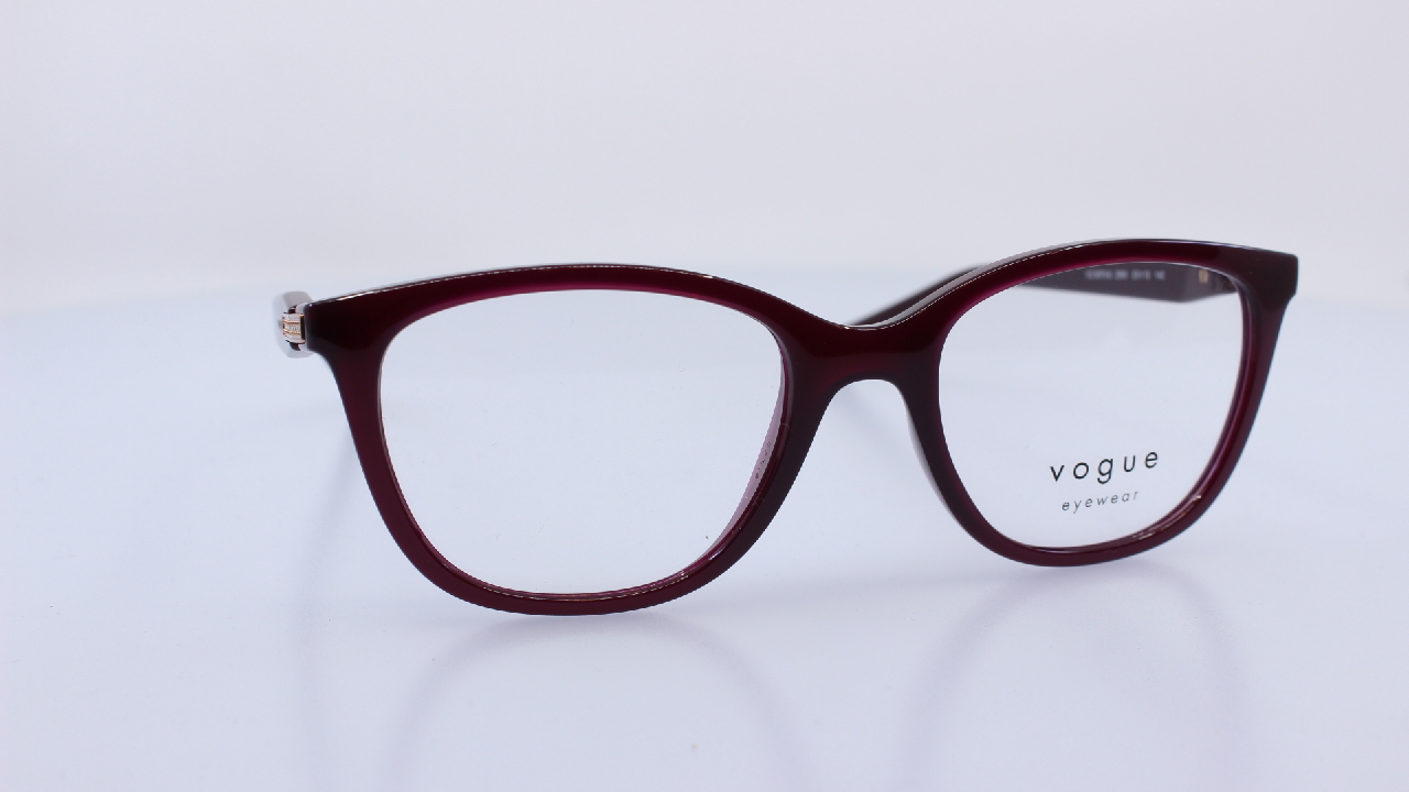 VOGUE - BORDÓ - VO5679-B