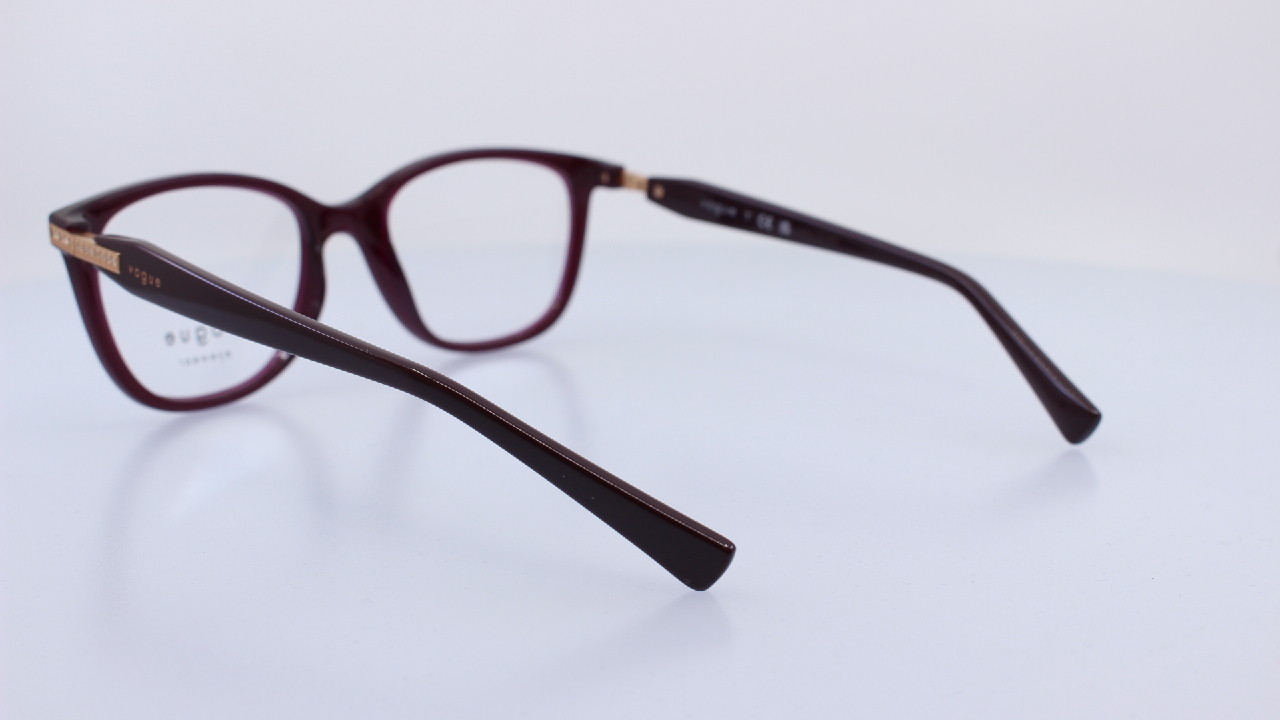 VOGUE - BORDÓ - VO5679-B