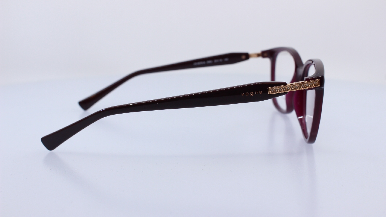 VOGUE - BORDÓ - VO5679-B