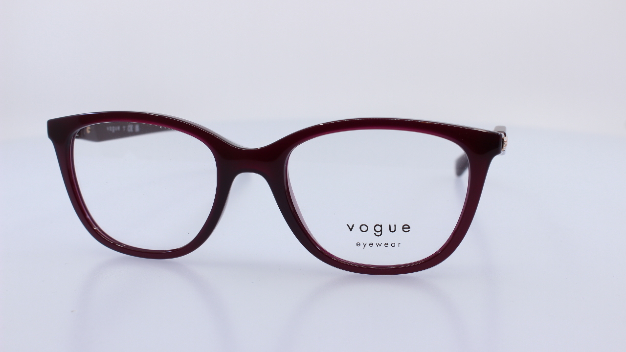 VOGUE - BORDÓ - VO5679-B