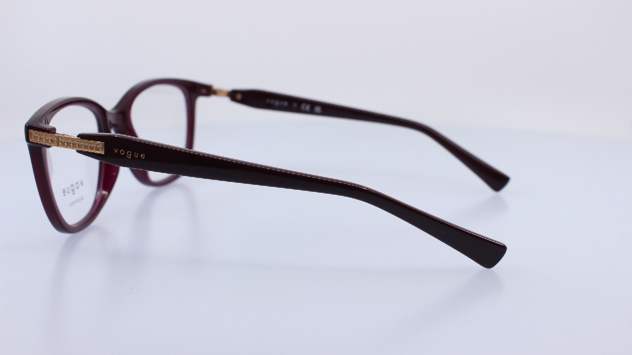 VOGUE - BORDÓ - VO5679-B
