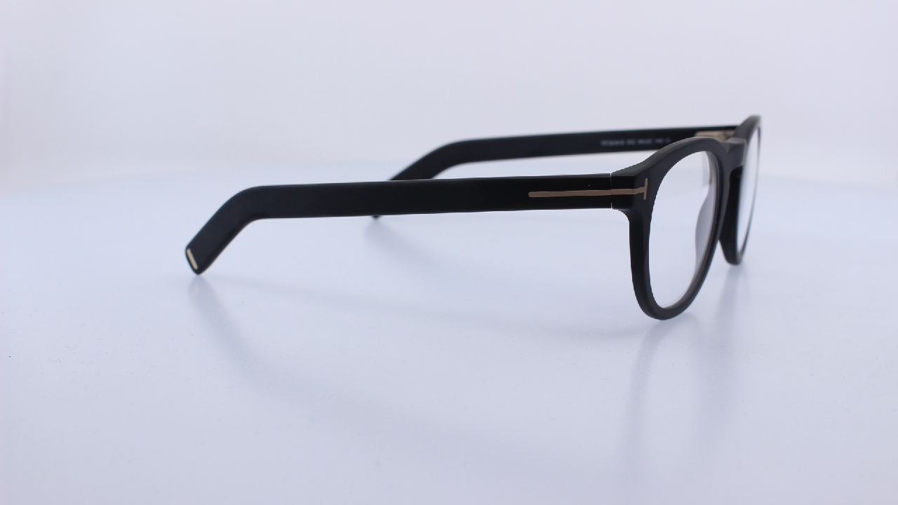 TOM FORD - FEKETE - 5629-B