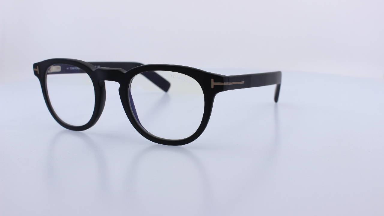 TOM FORD - FEKETE - 5629-B