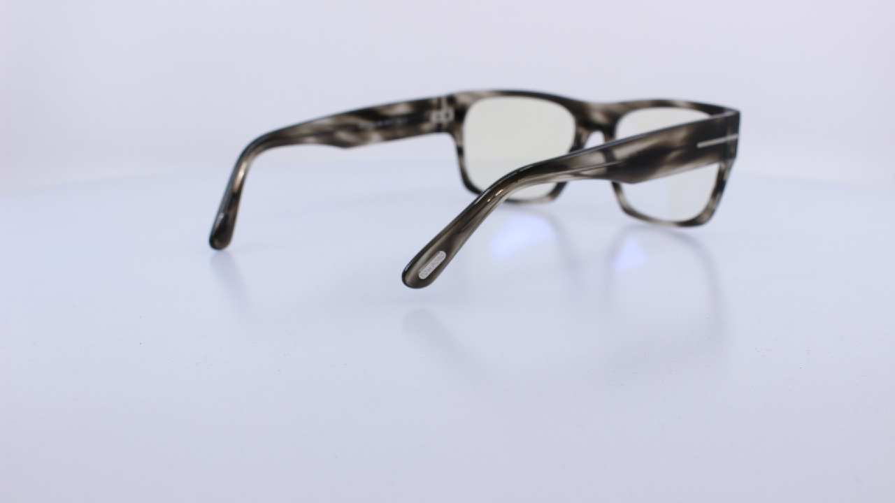 TOMFORD - SZÜRKE - TF6035-B