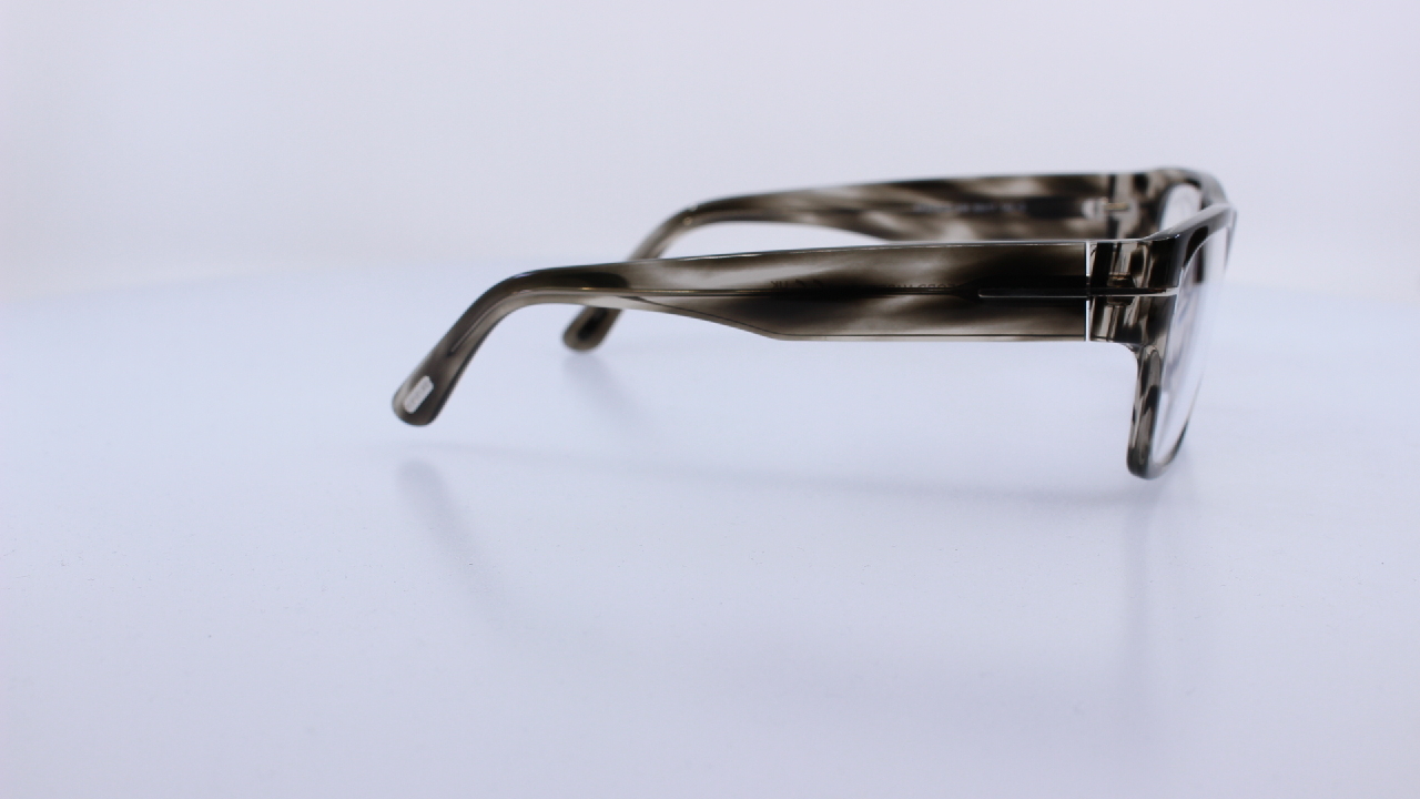 TOMFORD - SZÜRKE - TF6035-B