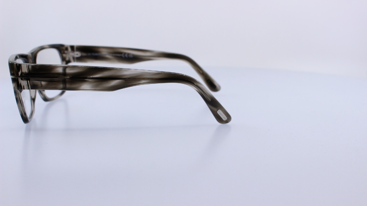 TOMFORD - SZÜRKE - TF6035-B