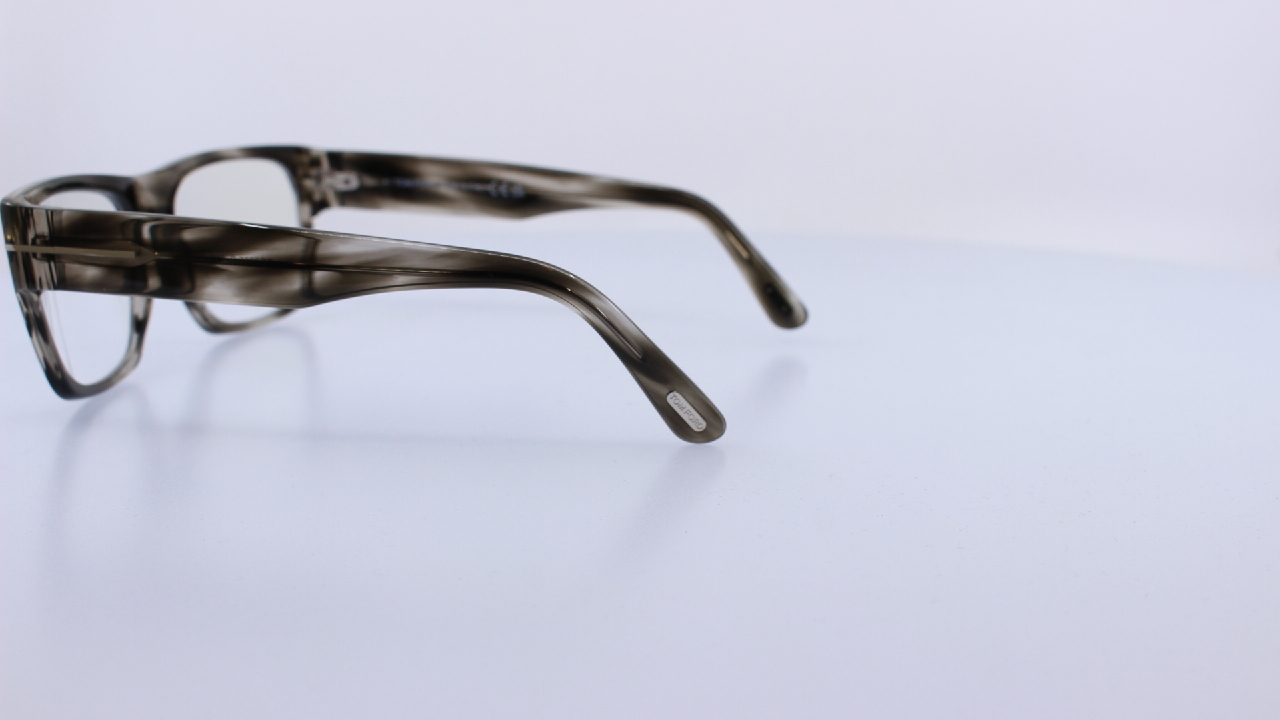 TOMFORD - SZÜRKE - TF6035-B