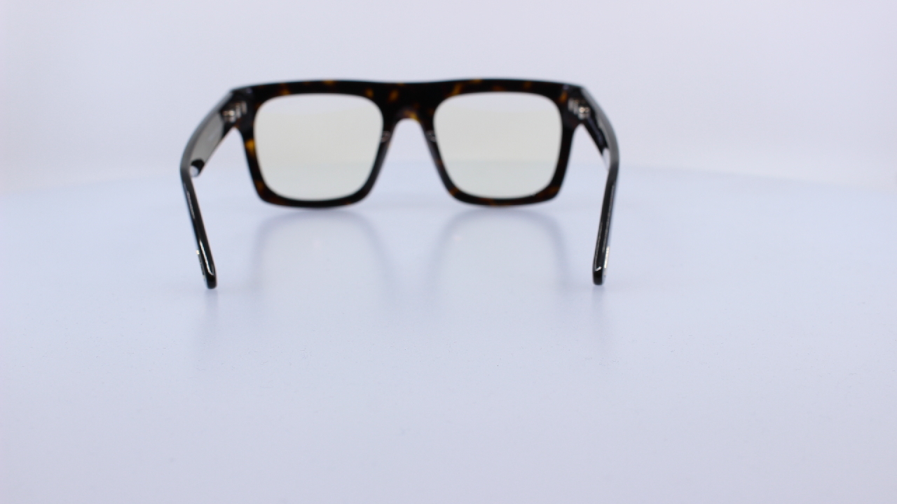 TOMFORD - FEKETE - 6068-B