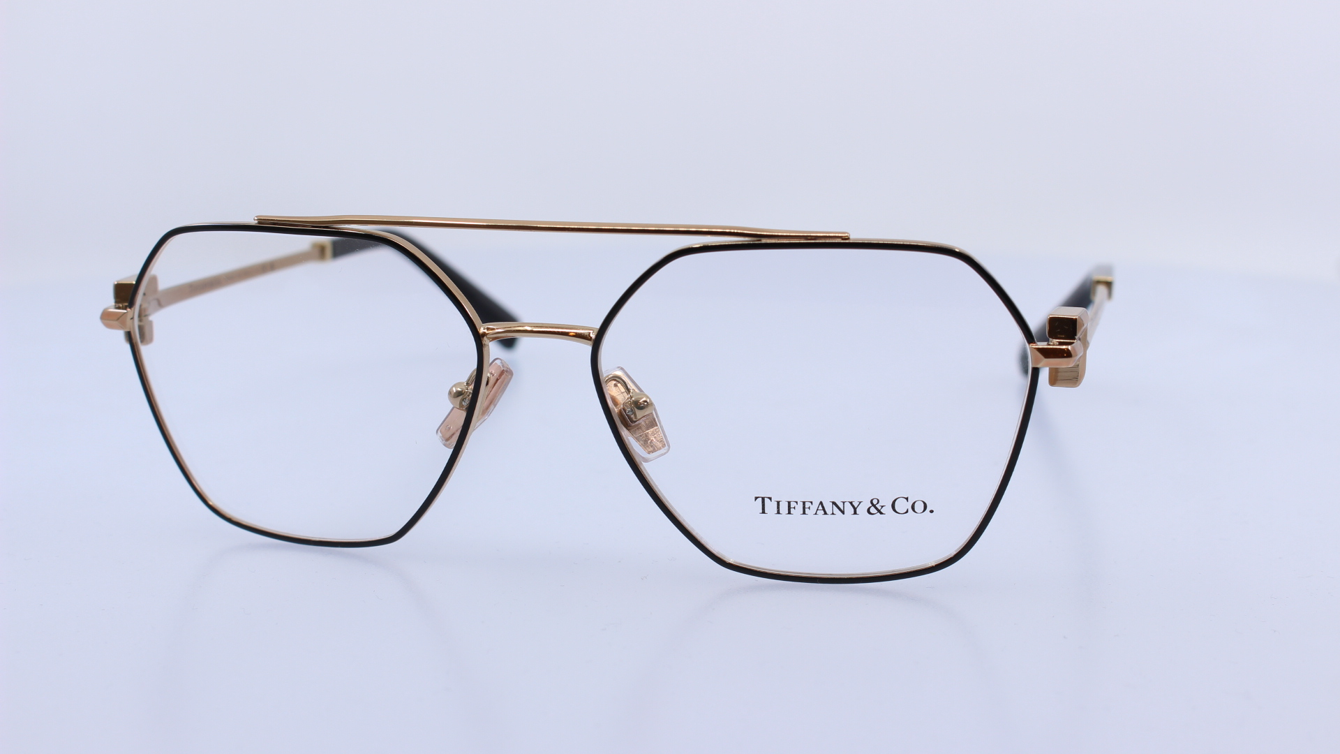 TIFFANY&CO - FEKETE - TF1169
