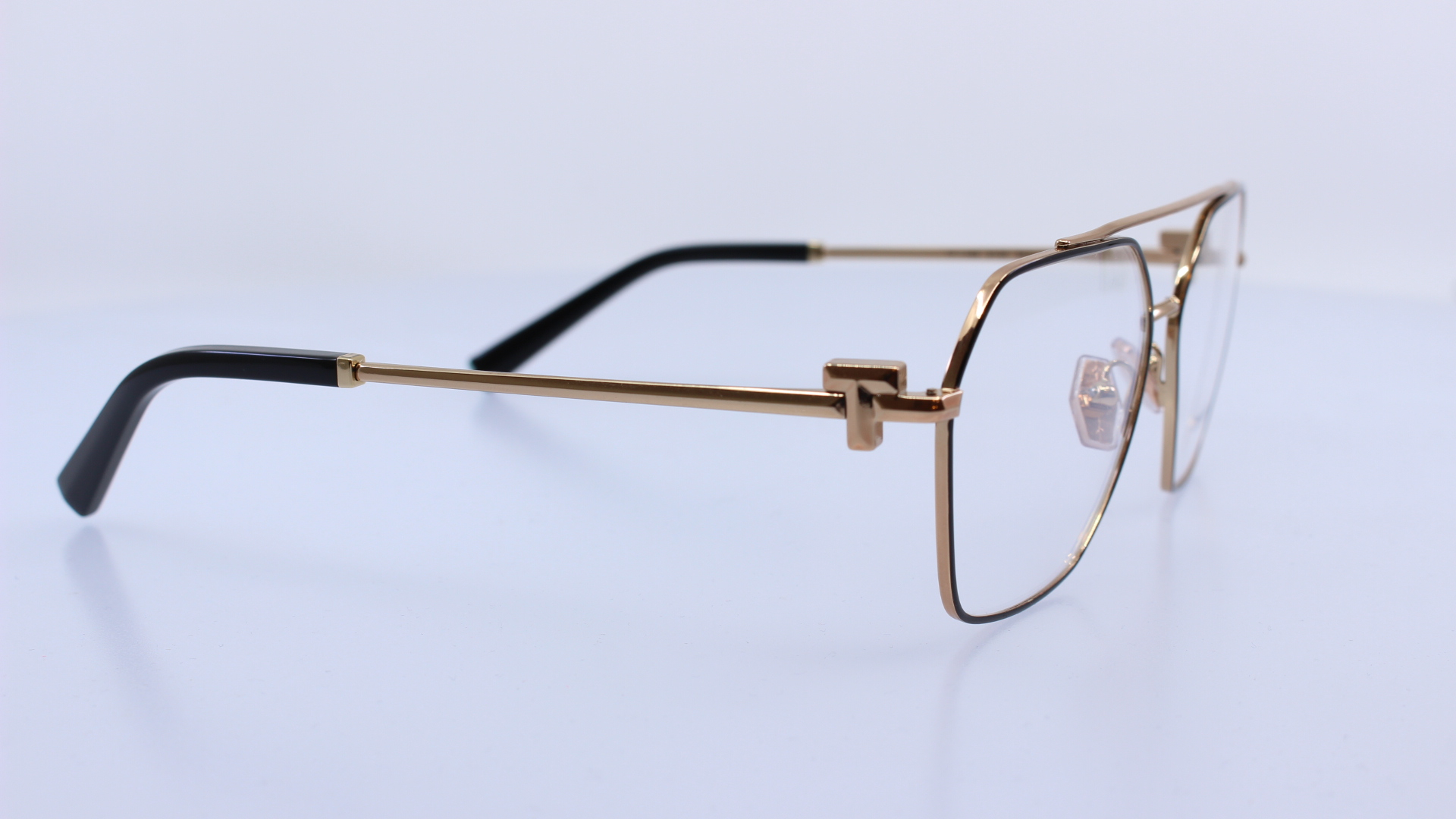 TIFFANY&CO - FEKETE - TF1169