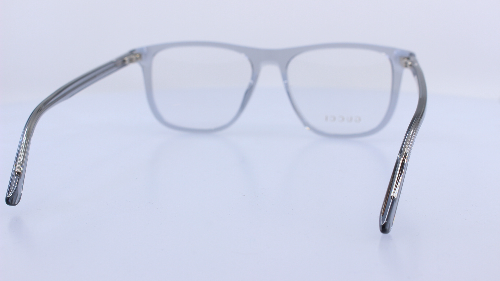 GUCCI - SZÜRKE - GG2130O