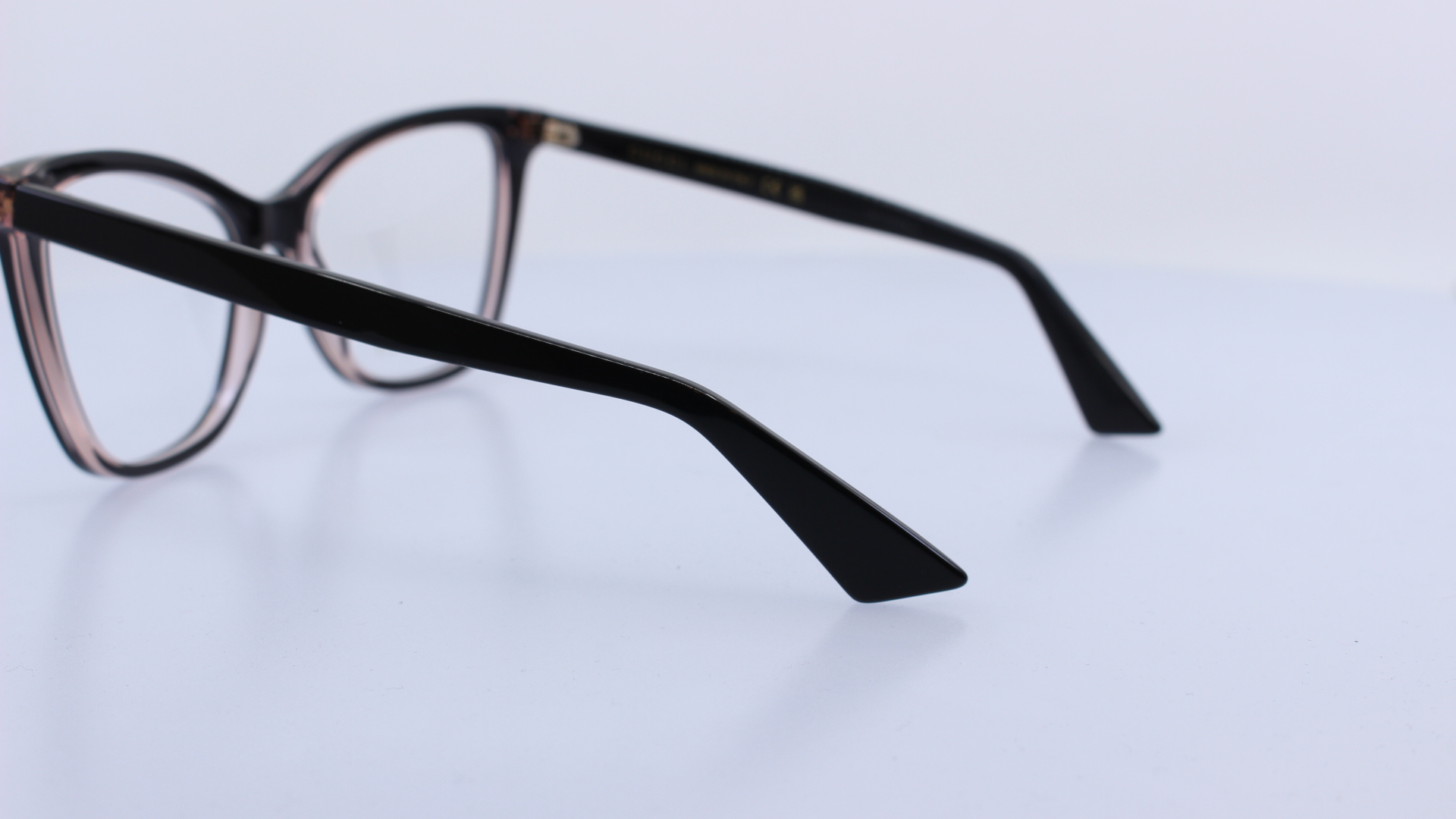 GUCCI - FEKETE - GG1817O