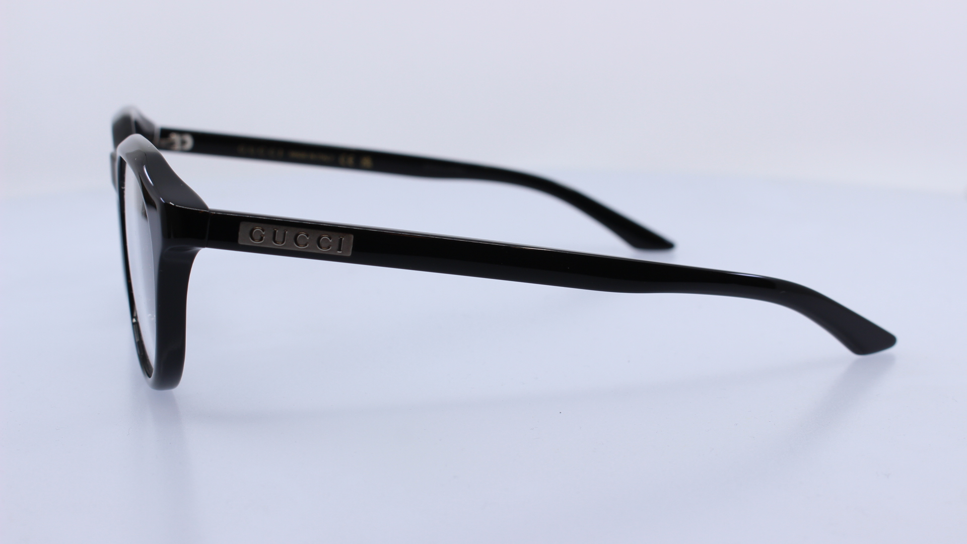 GUCCI - FEKETE - GG2083O