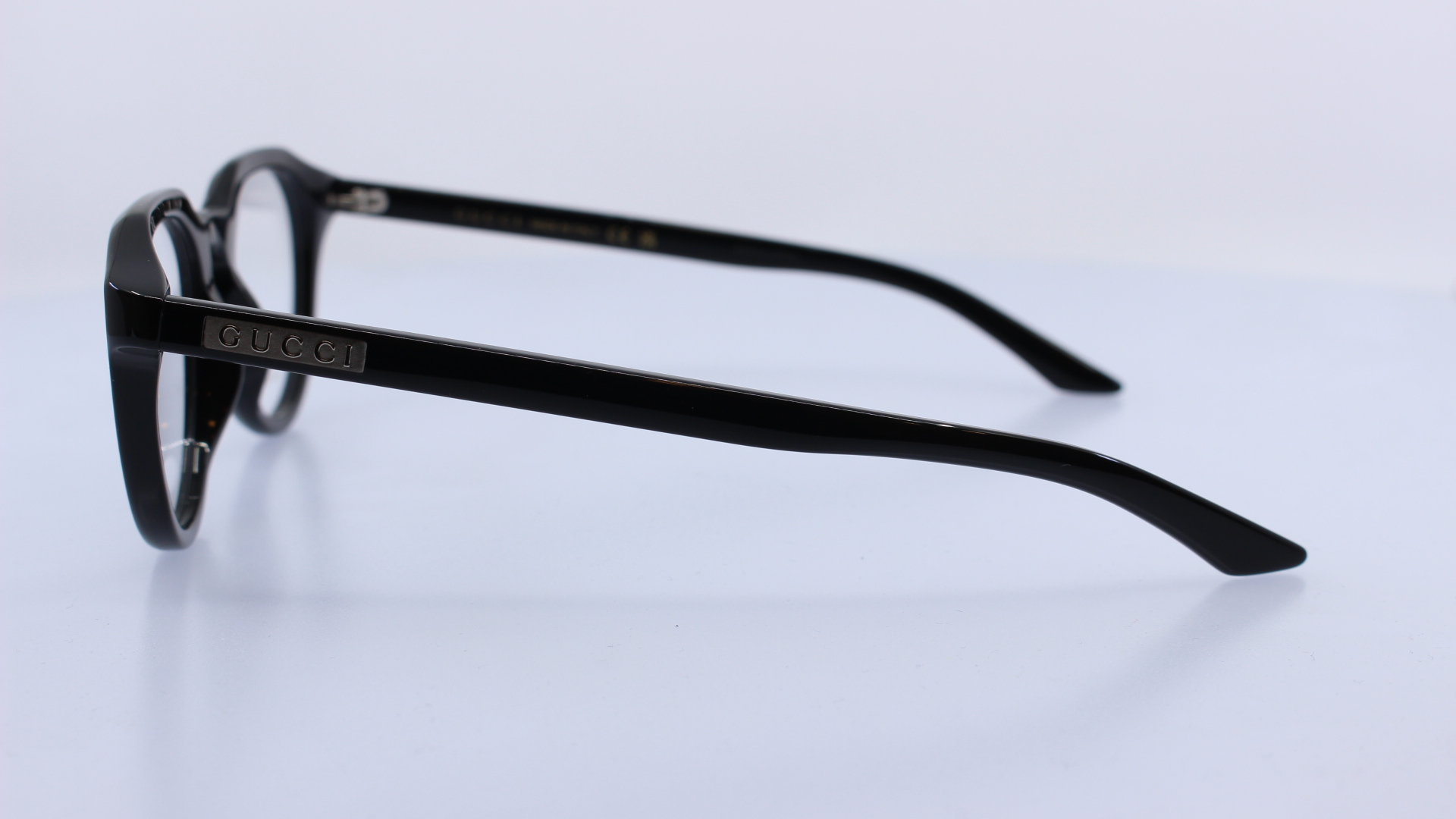 GUCCI - FEKETE - GG2083O