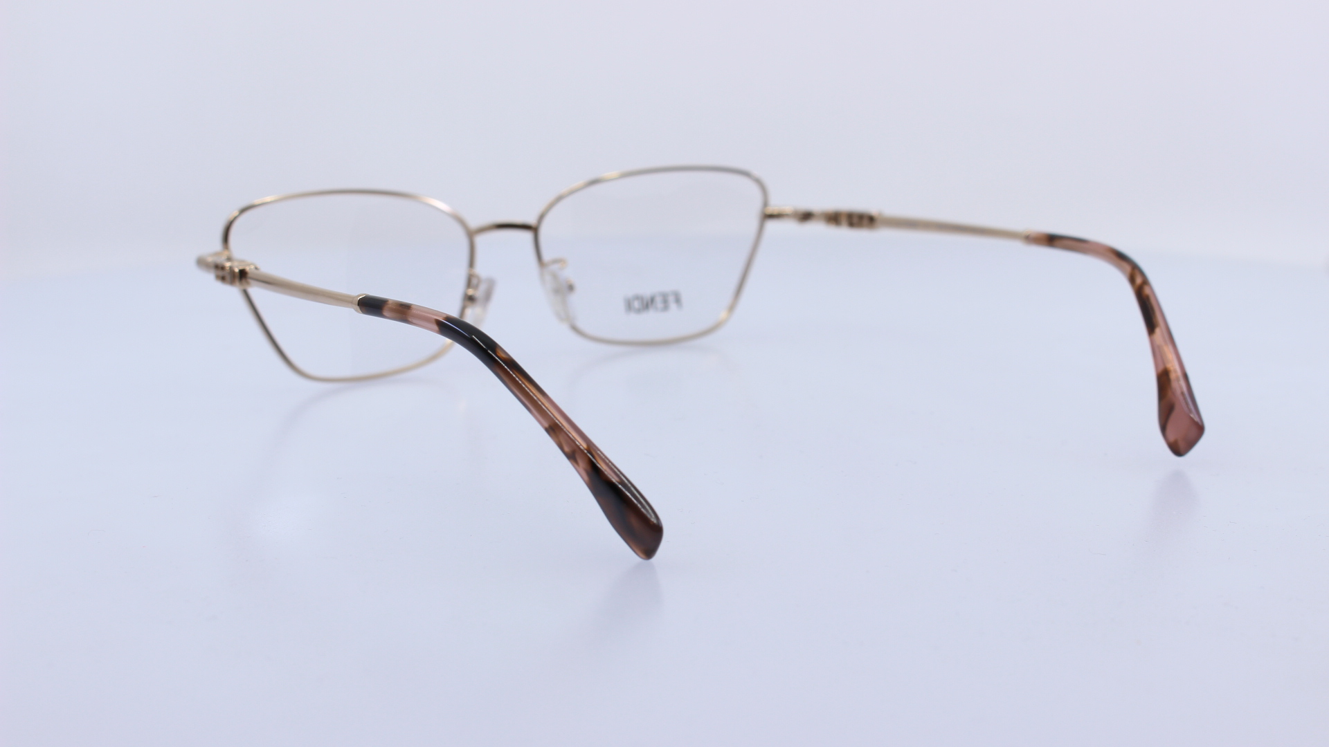 FENDI - ARANY - FE50141U