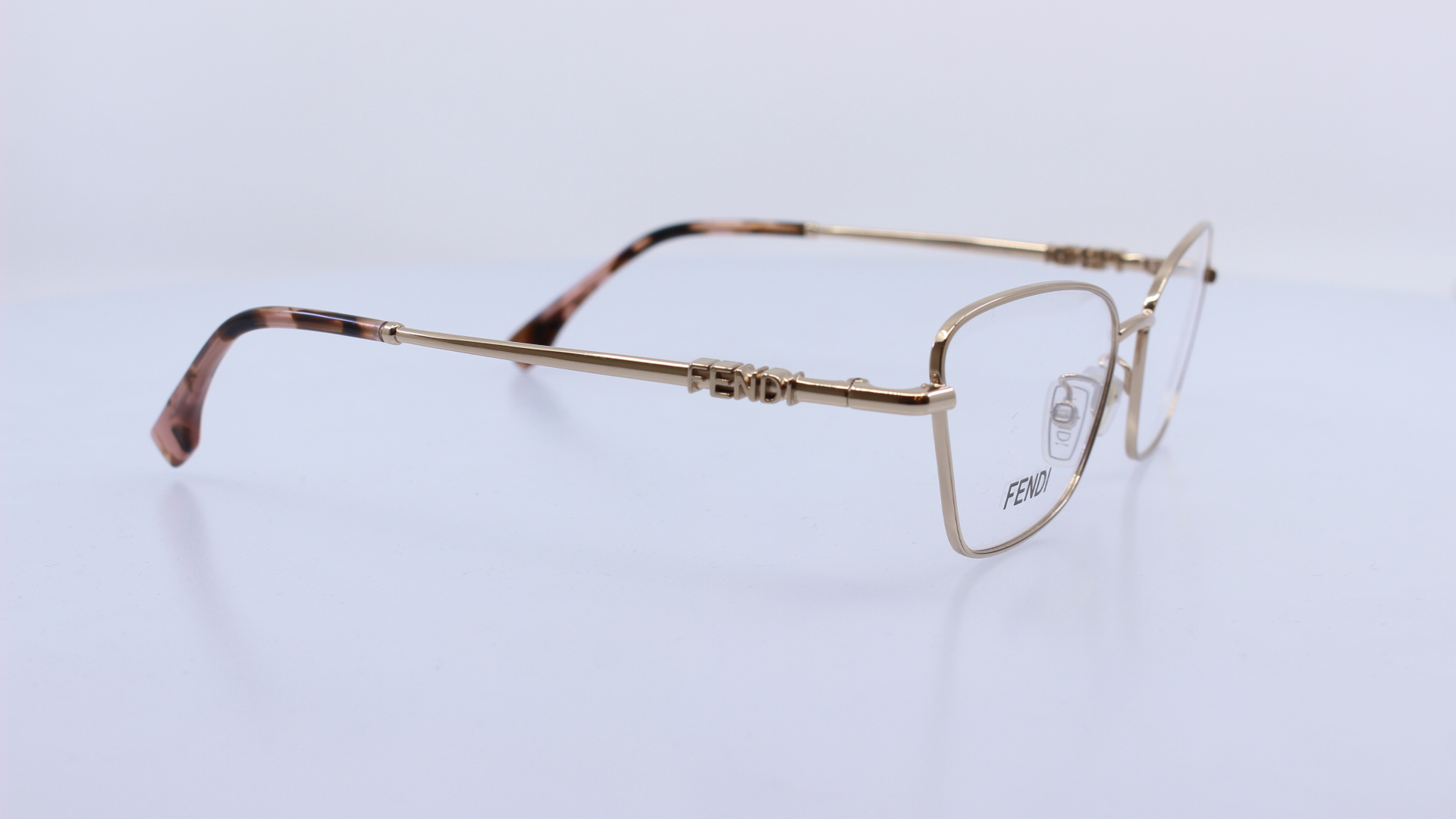 FENDI - ARANY - FE50141U