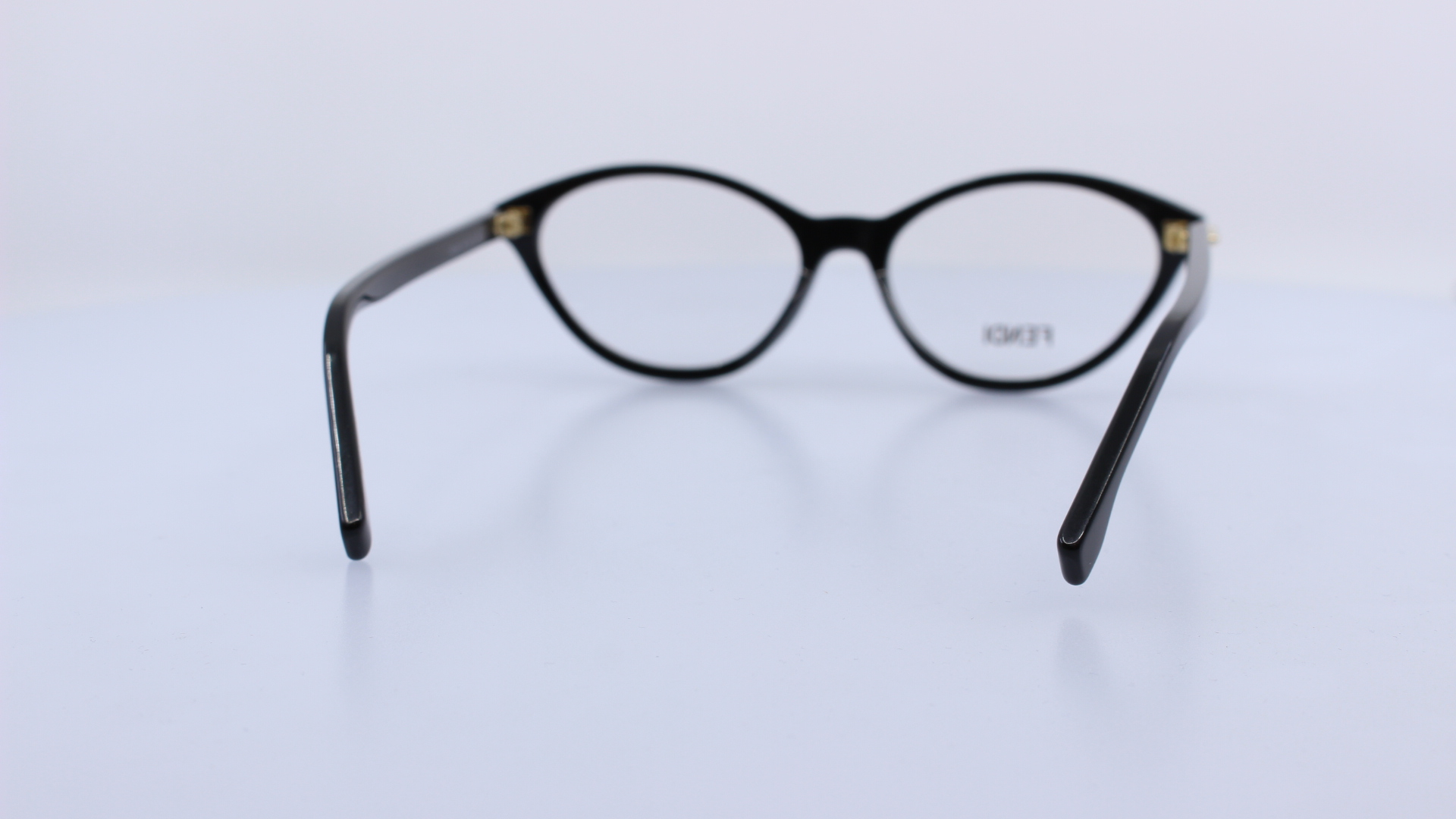 FENDI - FEKETE - FE50126I