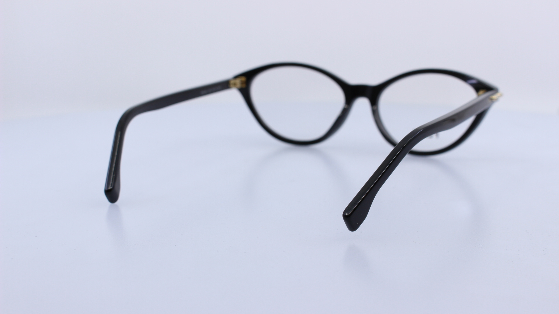 FENDI - FEKETE - FE50126I