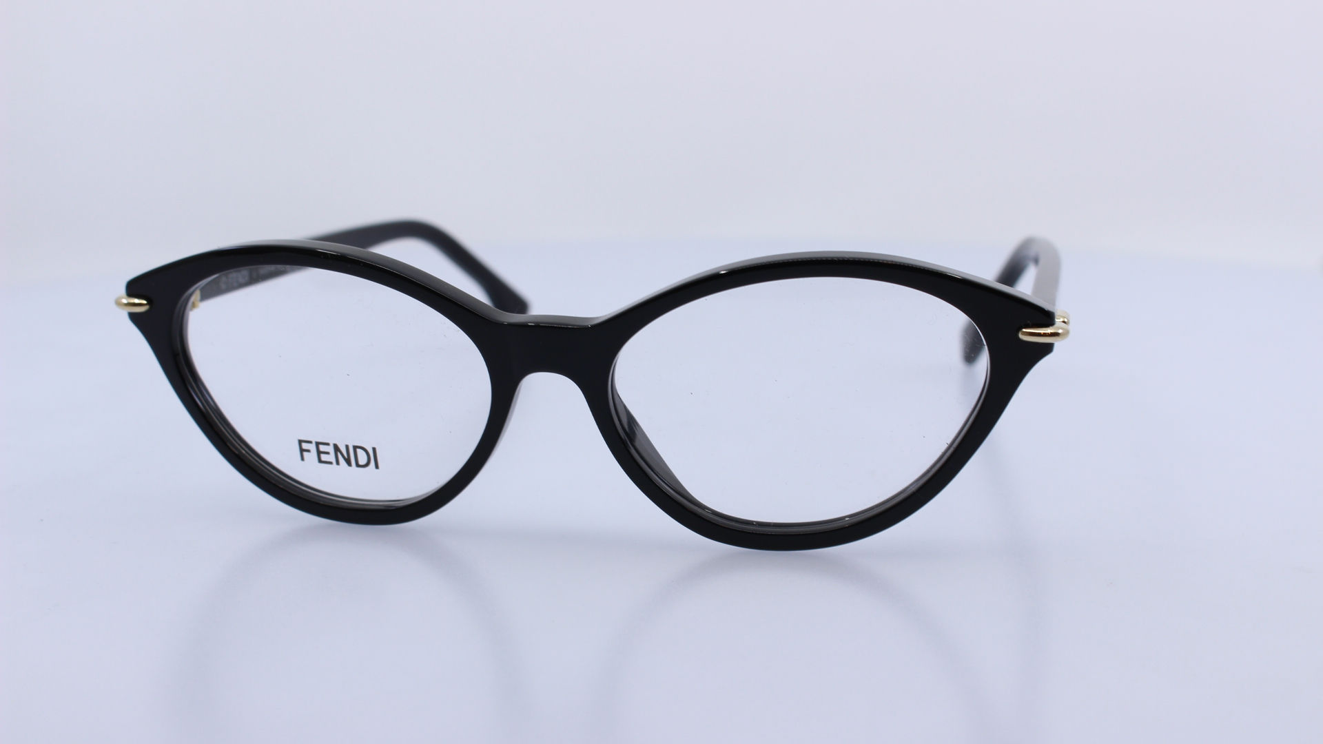 FENDI - FEKETE - FE50126I