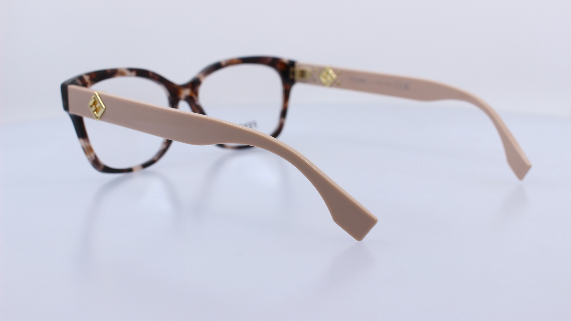 FENDI - BARNA - FE50124I