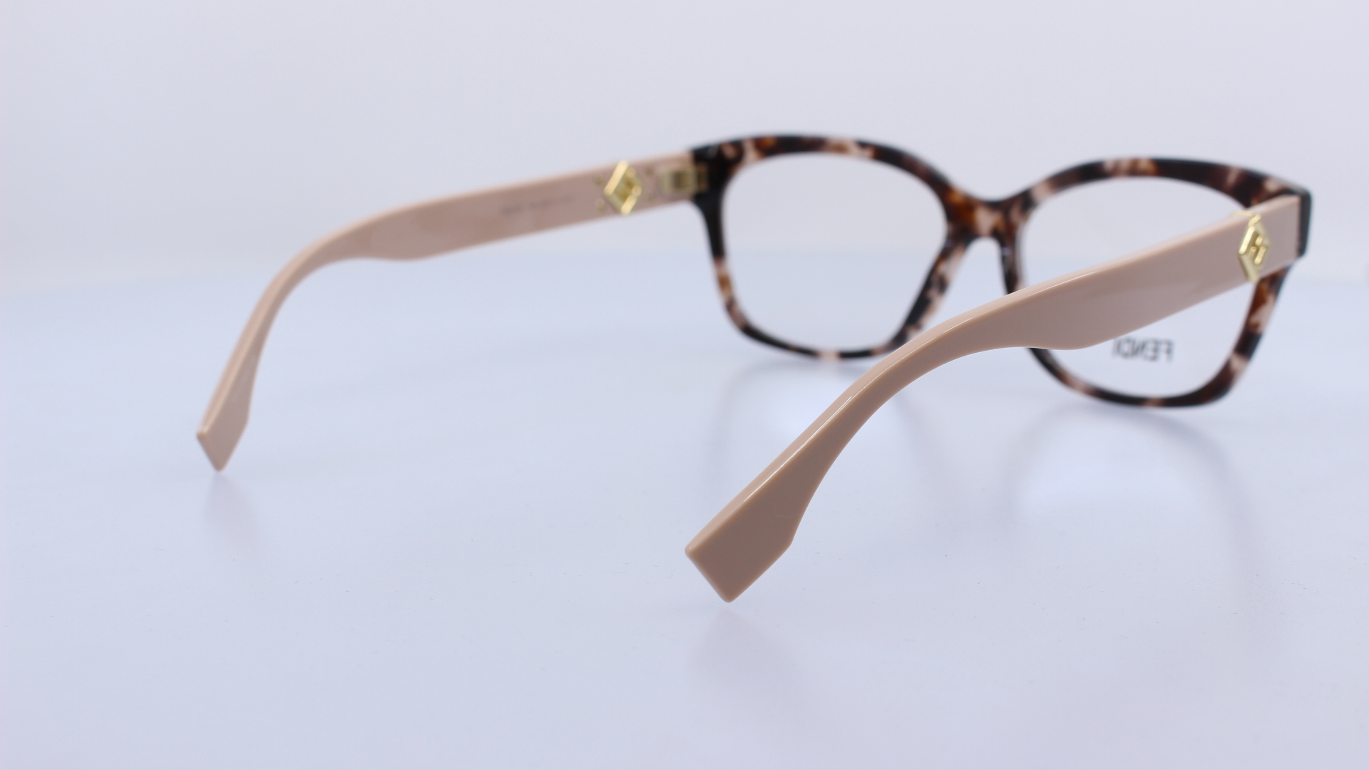 FENDI - BARNA - FE50124I