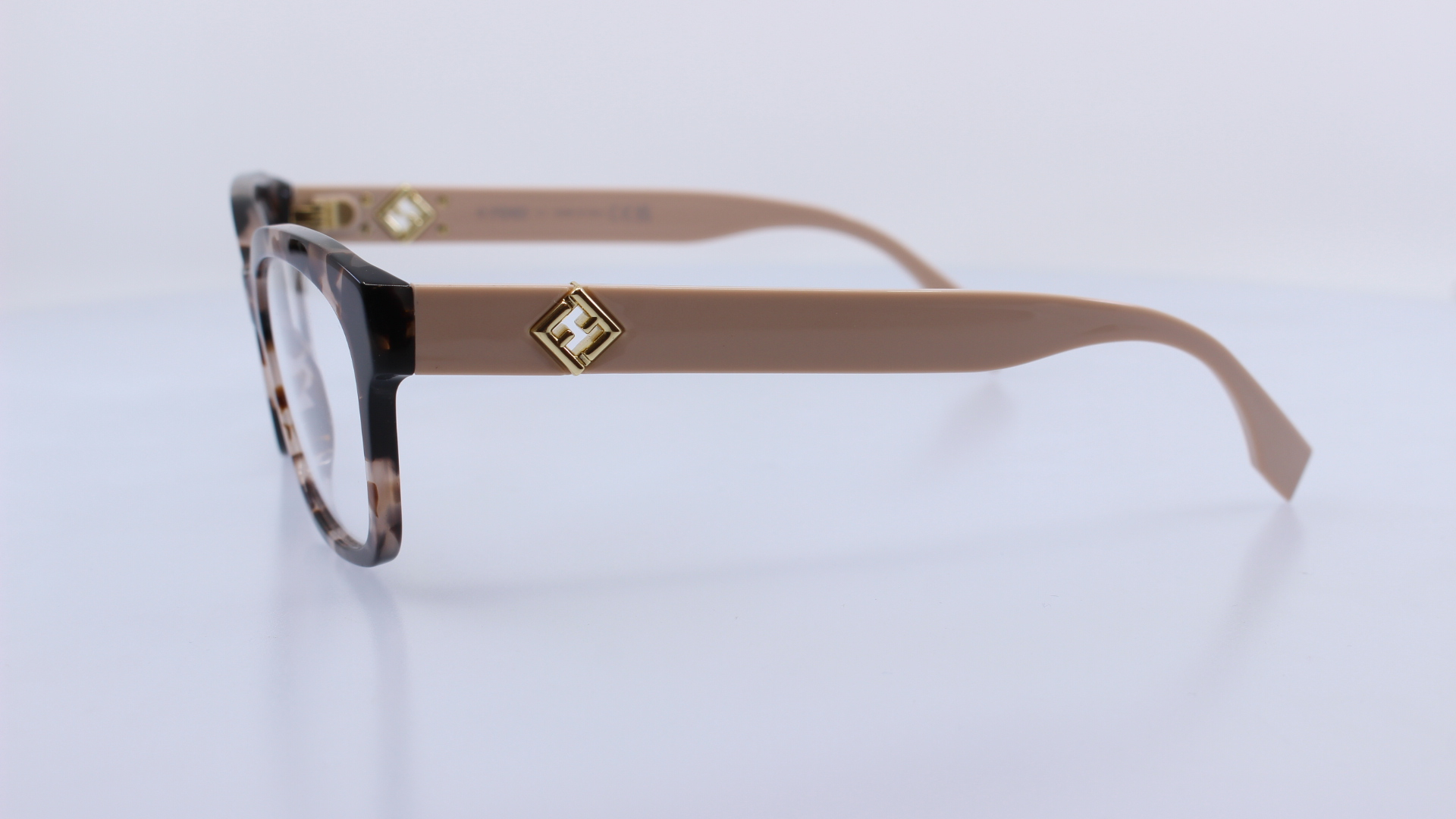 FENDI - BARNA - FE50124I