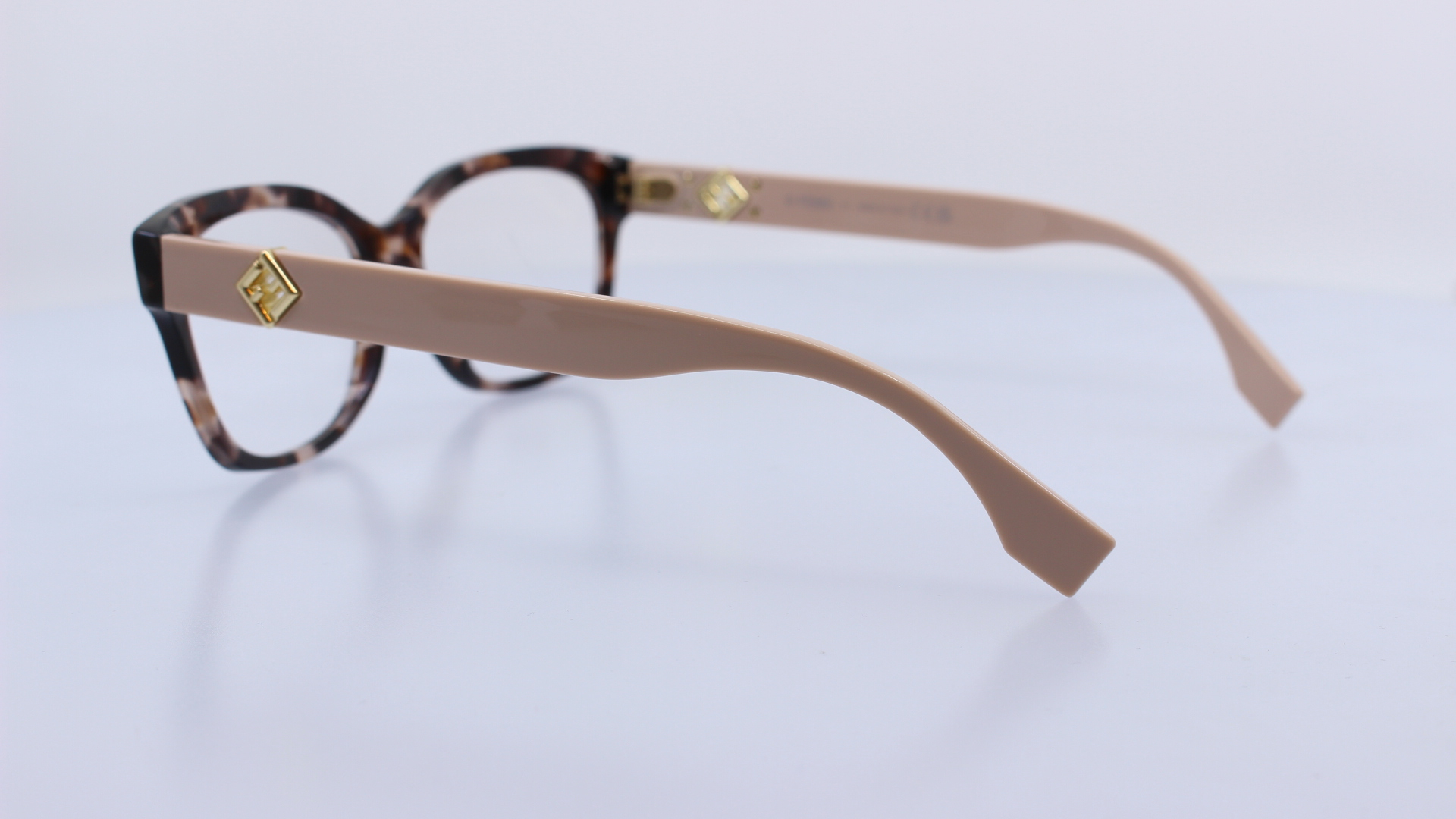FENDI - BARNA - FE50124I