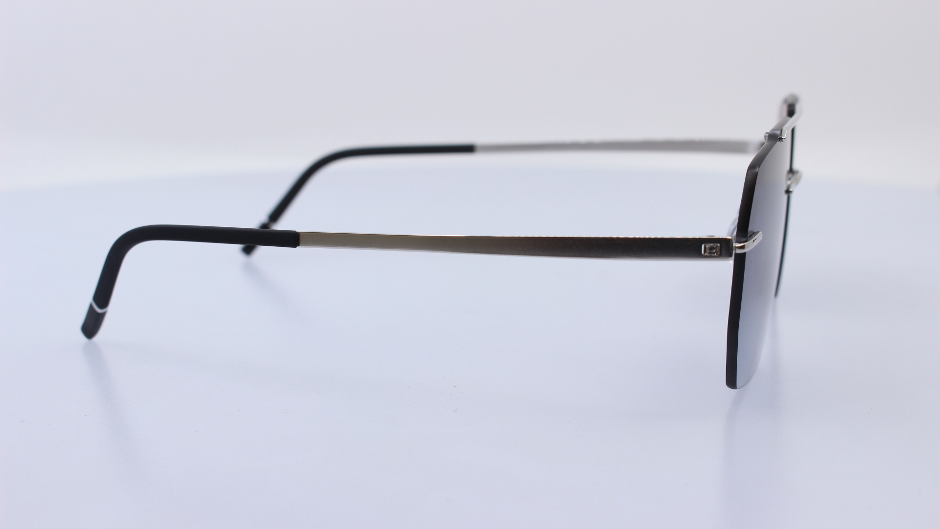 SILHOUETTE - EZÜST - 8746/75