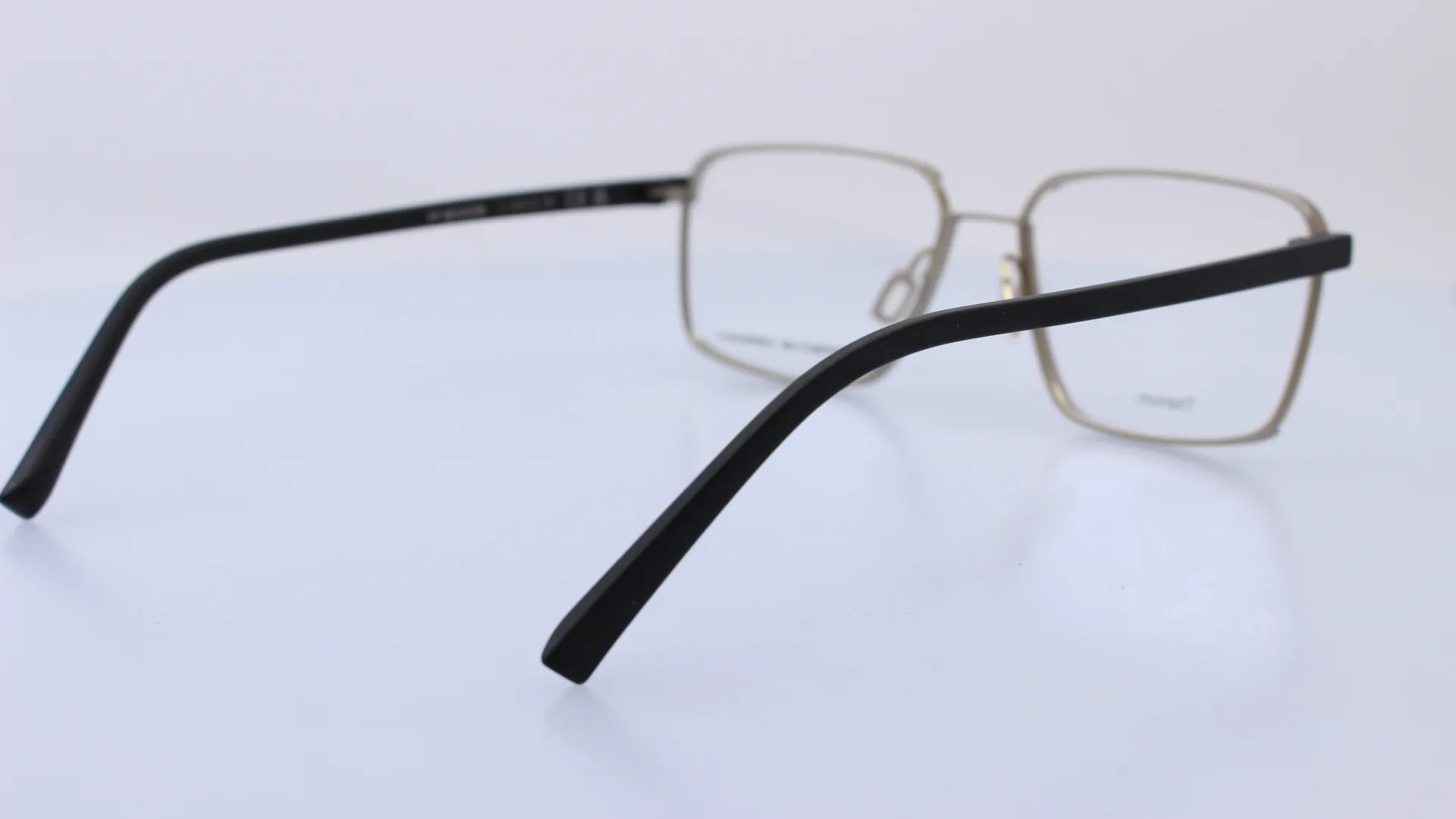 PORSCHE DESIGN - ARANY - 81008