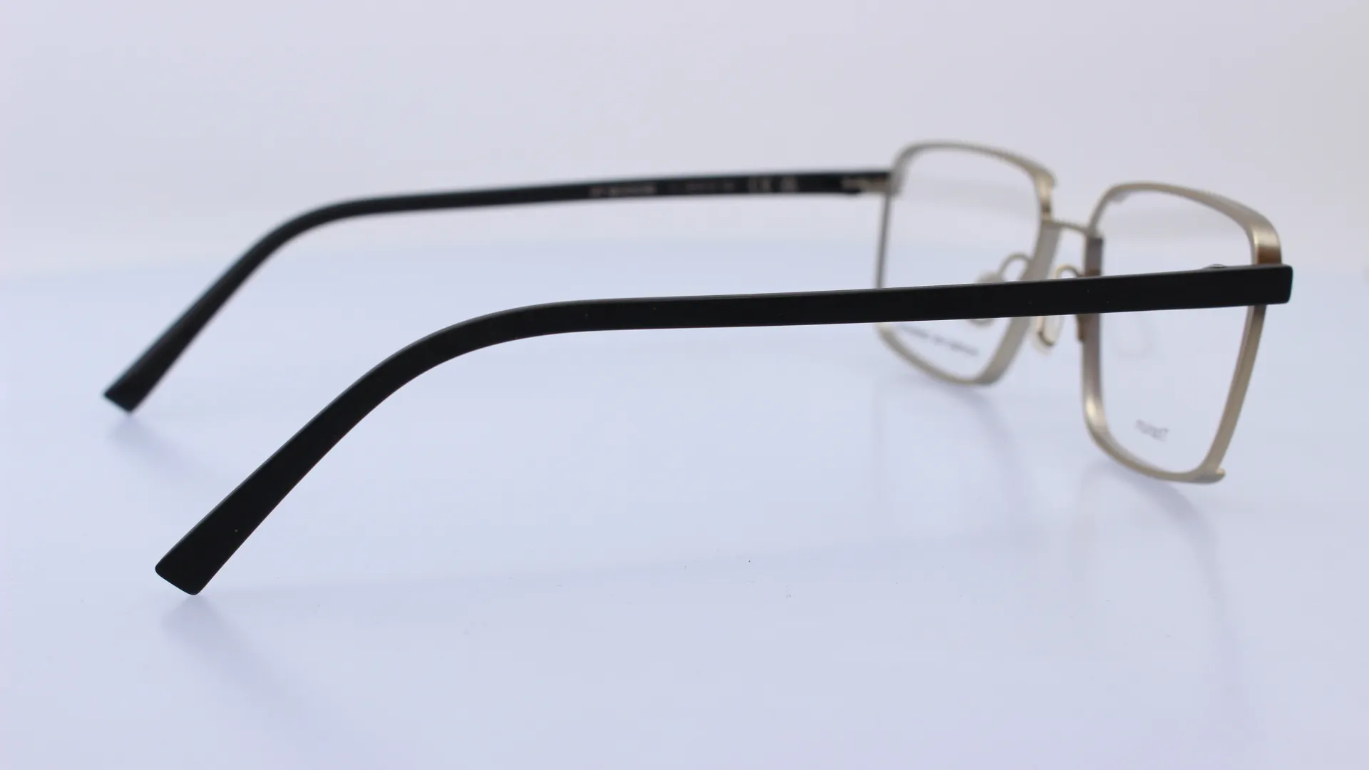 PORSCHE DESIGN - ARANY - 81008