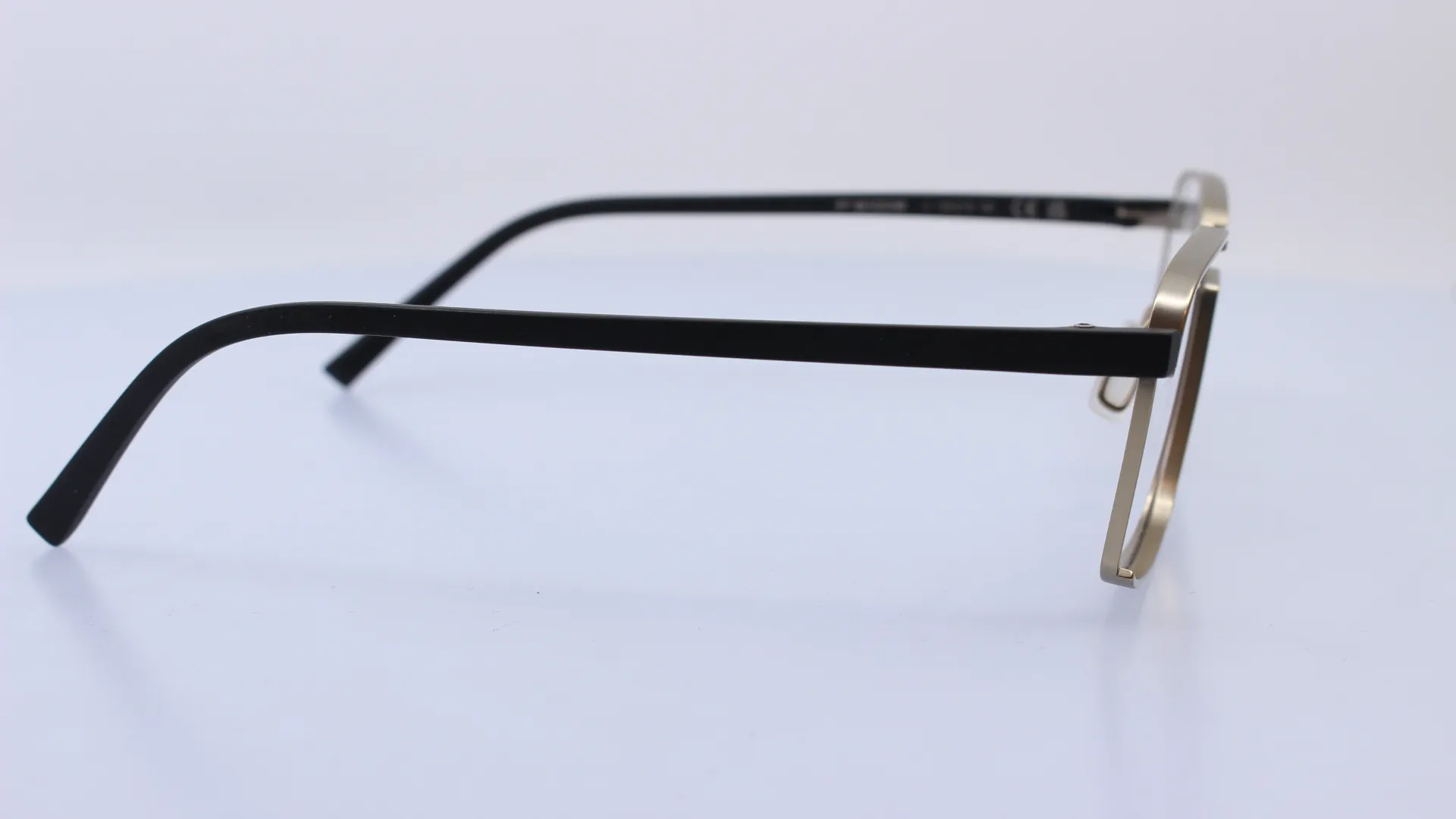 PORSCHE DESIGN - ARANY - 81008
