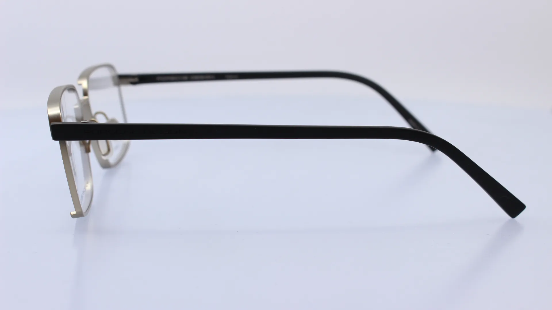 PORSCHE DESIGN - ARANY - 81008