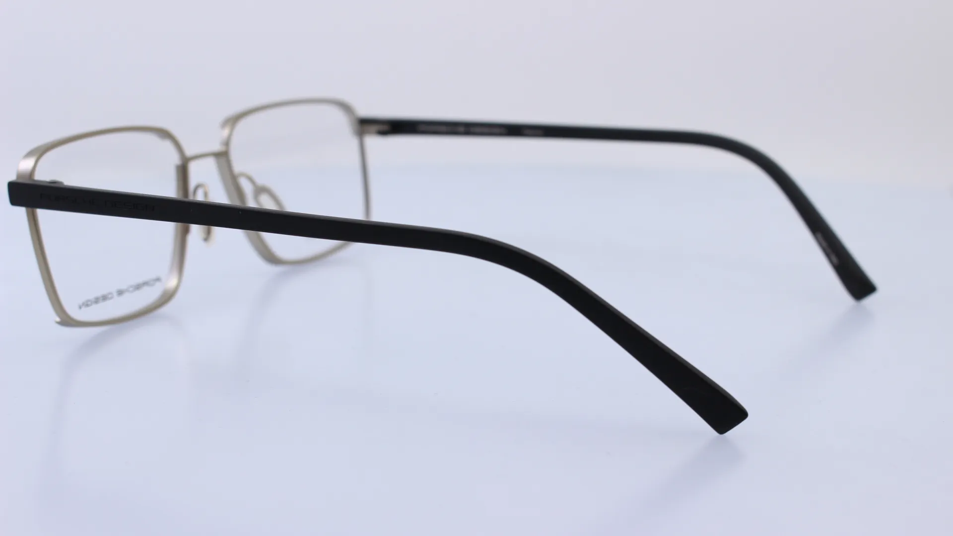 PORSCHE DESIGN - ARANY - 81008