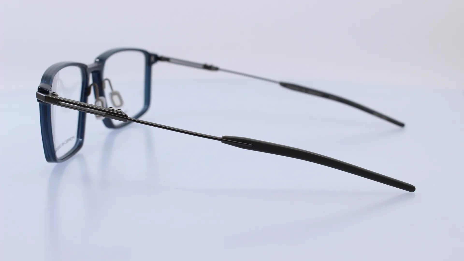 PORSCHE DESIGN - KÉK - 81006