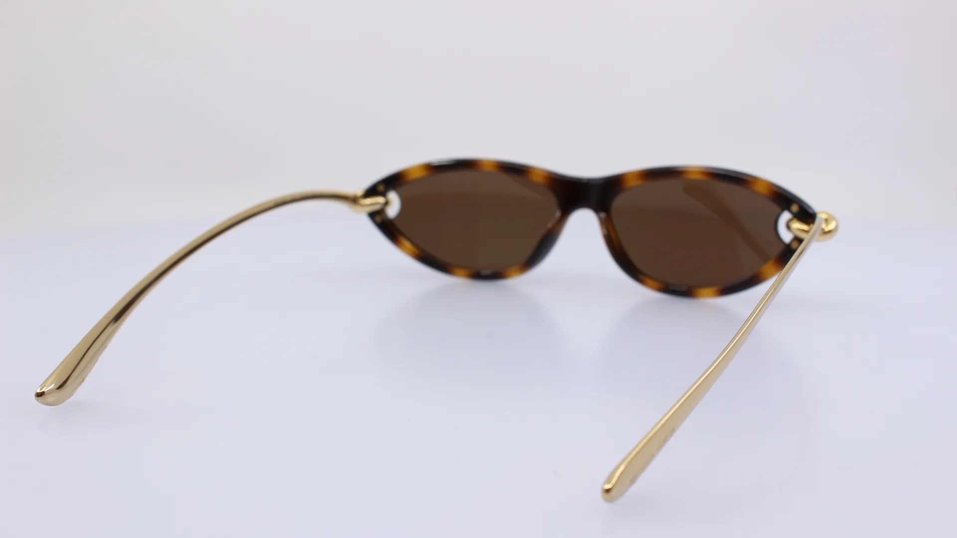 BOTTEGA VENETA - BARNA - BV 1390S