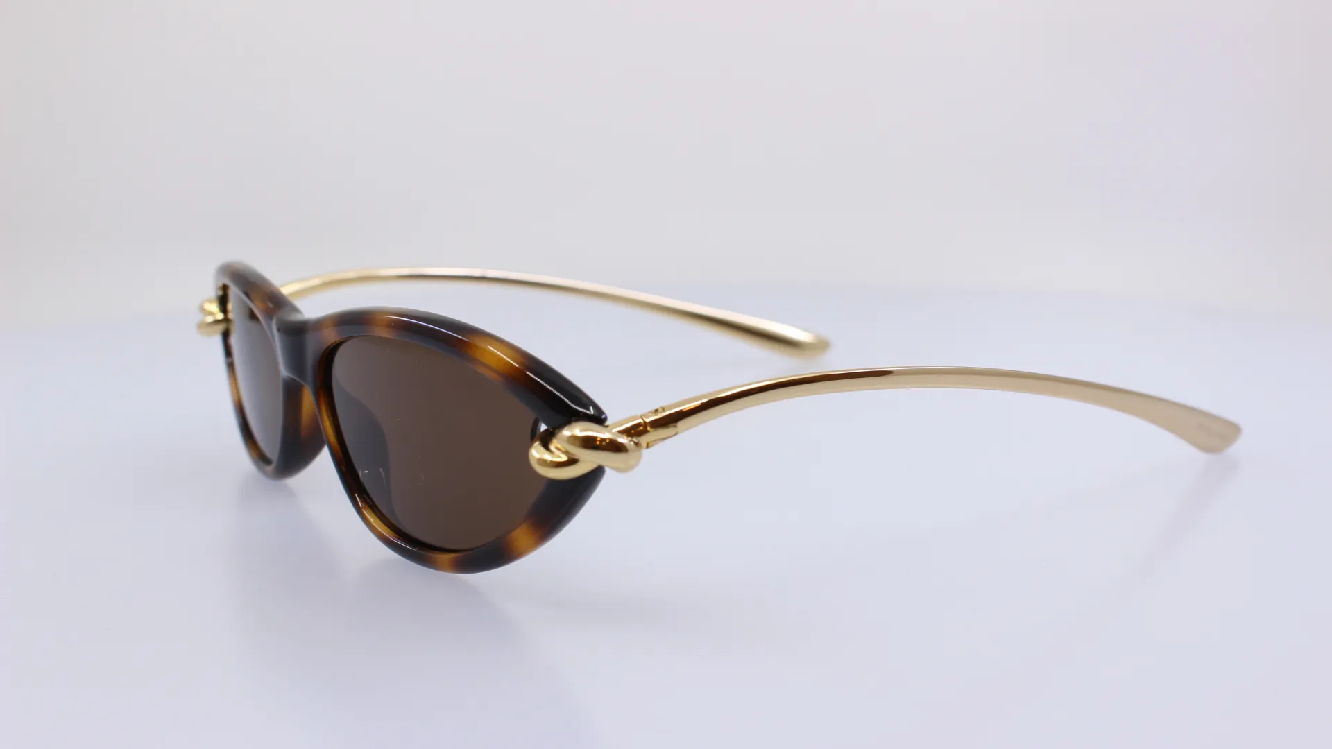 BOTTEGA VENETA - BARNA - BV 1390S