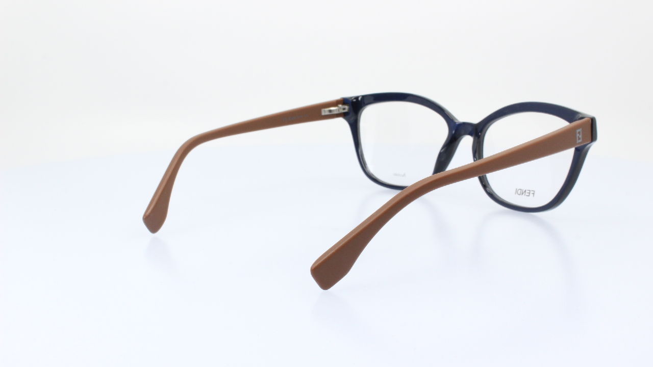 FENDI - FEKETE - 0044