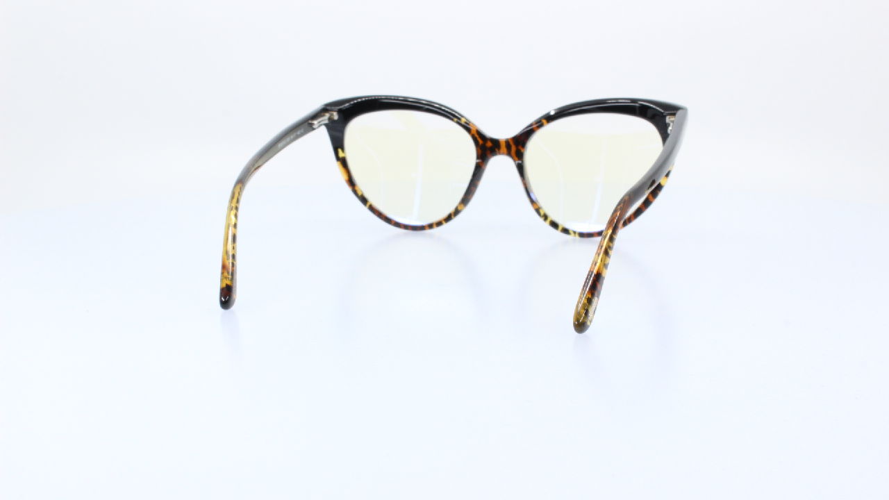 TOM FORD - BARNA - 5674B